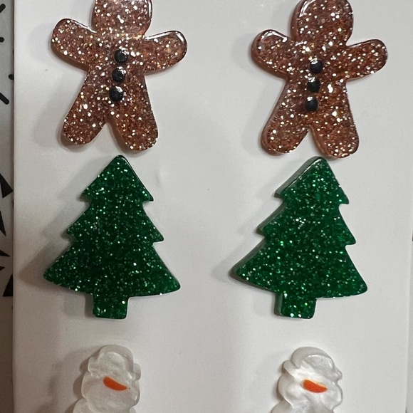 Christmas Stud Earrings - Picture 3 of 4